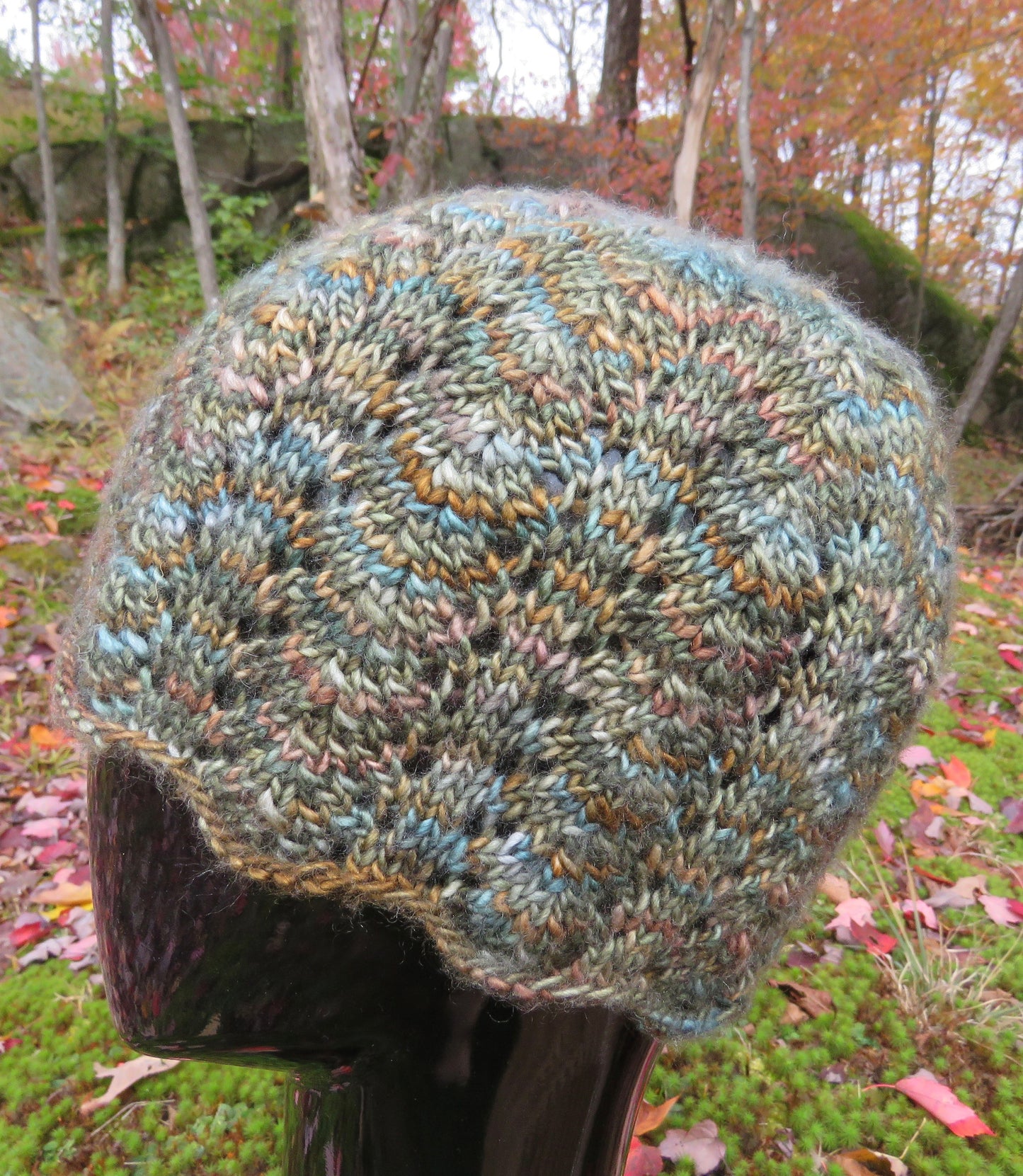HAT - Lace Hat in Sea Oak